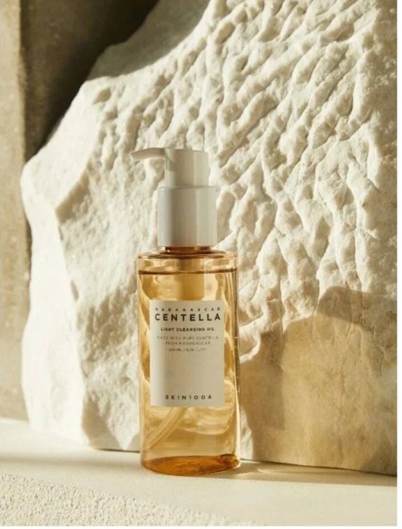 Centella Light Cleansing Oil